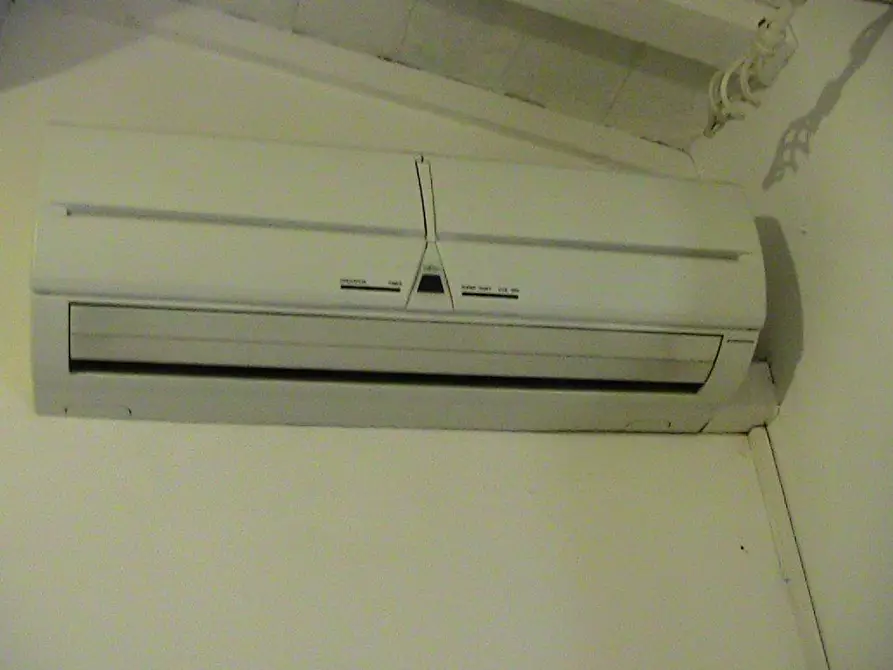 Immagine 16 di Appartamento in affitto  in via rossini a Pontedera