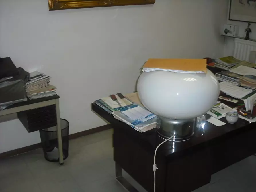 Immagine 10 di Ufficio in affitto  a Pontedera