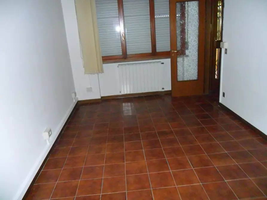 Immagine 2 di Ufficio in affitto  in Via Pietro Nenni a Pisa