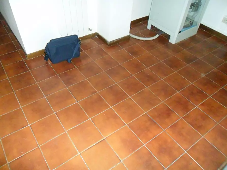 Immagine 10 di Ufficio in affitto  in Via Pietro Nenni a Pisa