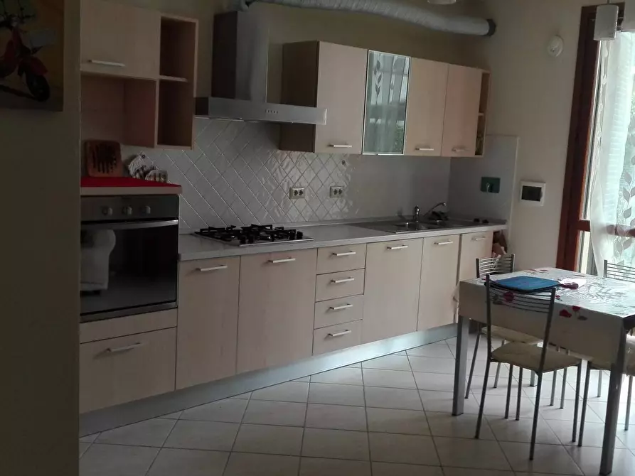 Immagine 1 di Casa indipendente in affitto  in strda provinciale 2 vicarese a San Giuliano Terme