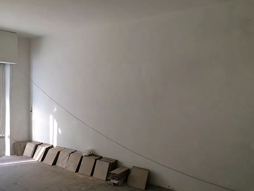 Immagine 4 di Attività commerciale in affitto  in via carlo cattaneo a Pisa