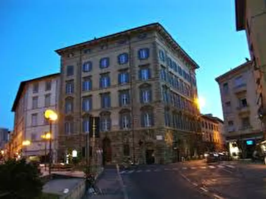 Immagine 7 di Ufficio in affitto  in Via Roma a Livorno