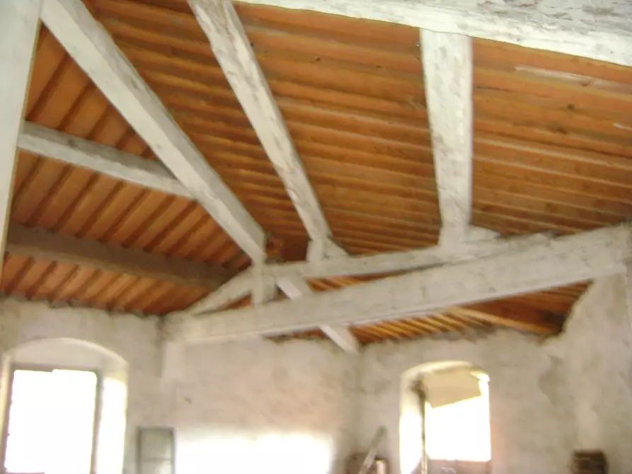 Immagine 6 di Attività commerciale in affitto  in Via Dei Pescatori a Livorno