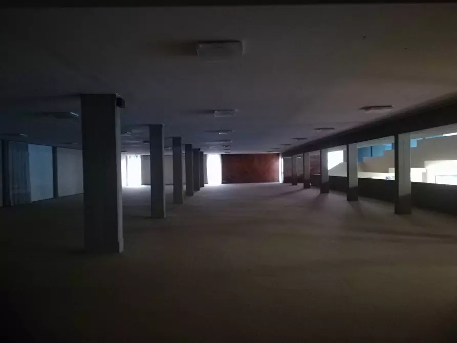 Immagine 6 di Attività commerciale in affitto  in via livornese a Casciana Terme Lari