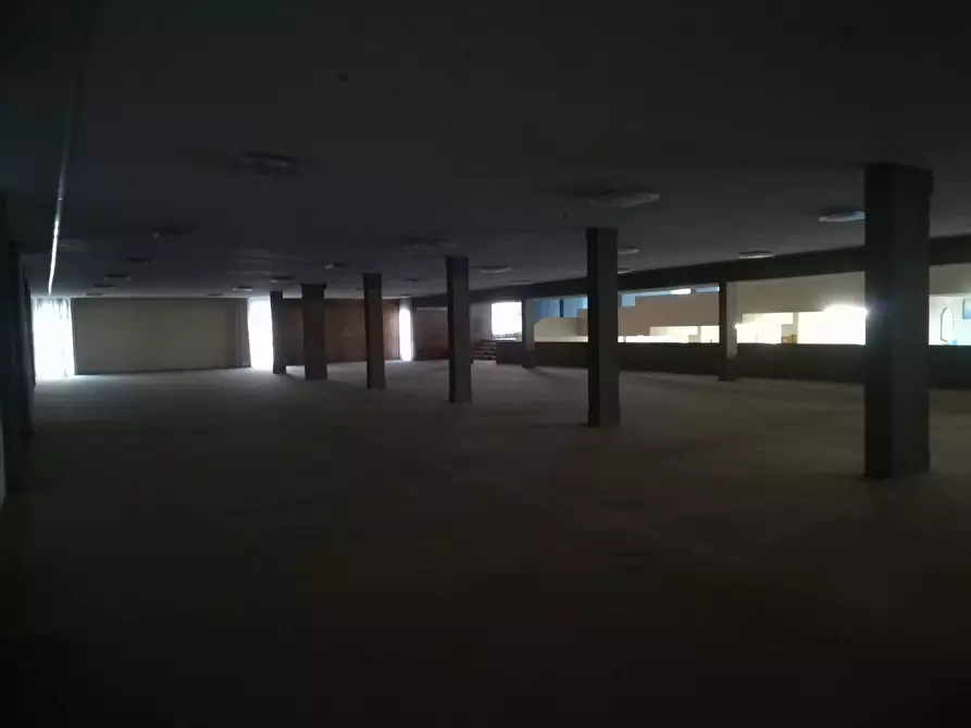 Immagine 7 di Attività commerciale in affitto  in via livornese a Casciana Terme Lari