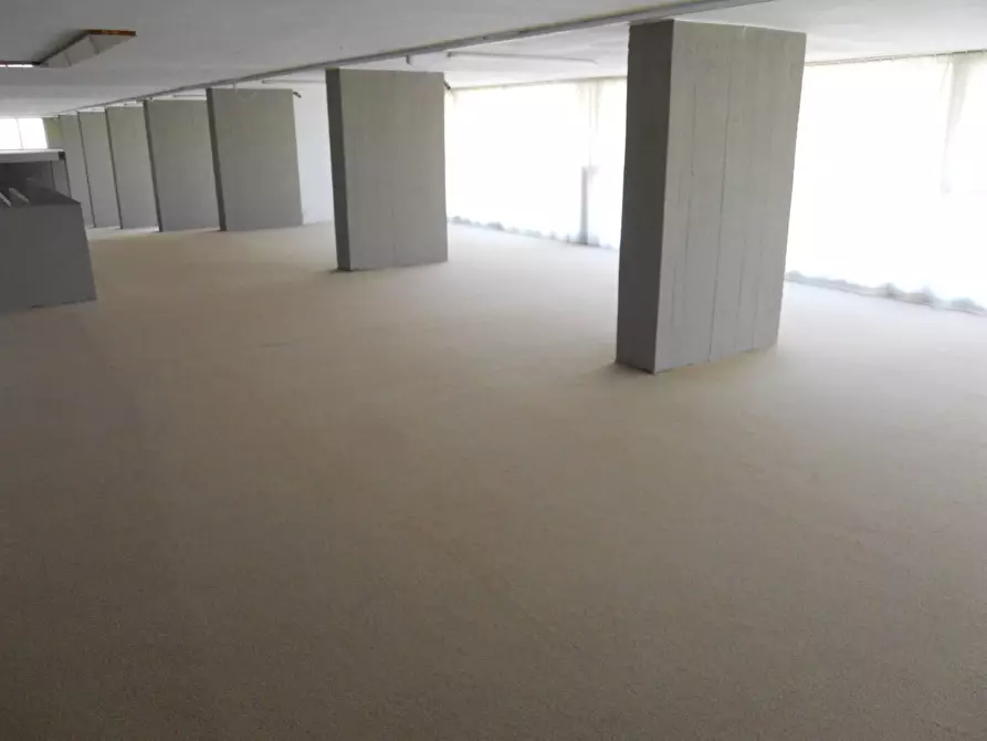 Immagine 13 di Attività commerciale in affitto  in via livornese a Casciana Terme Lari