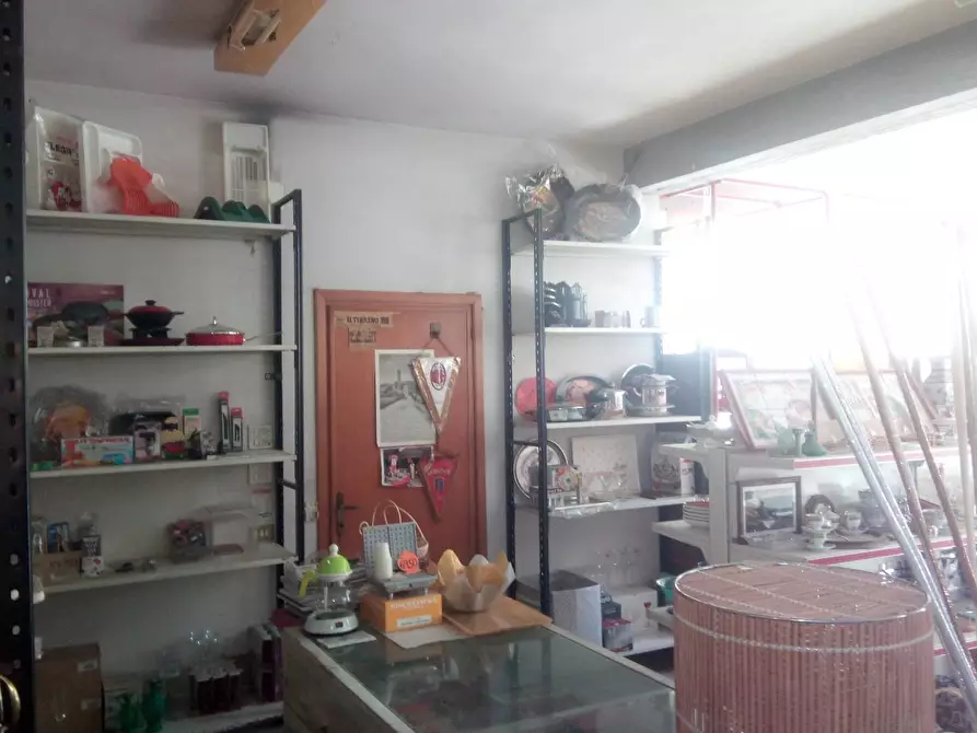 Immagine 6 di Attività commerciale in affitto  in VIA PINETE a Capannoli