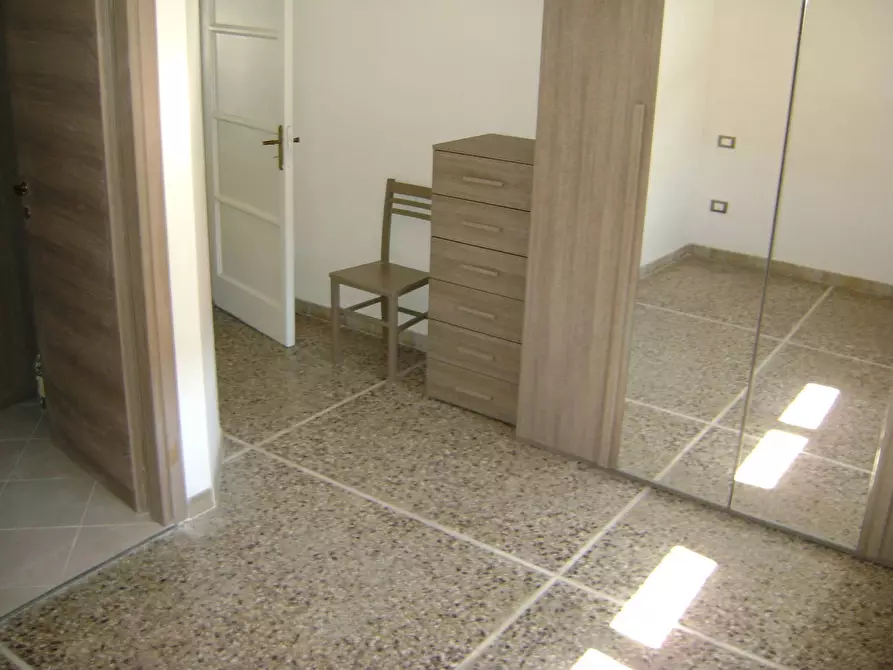 Immagine 11 di Appartamento in affitto  in Piazza Felice Cavallotti a Livorno