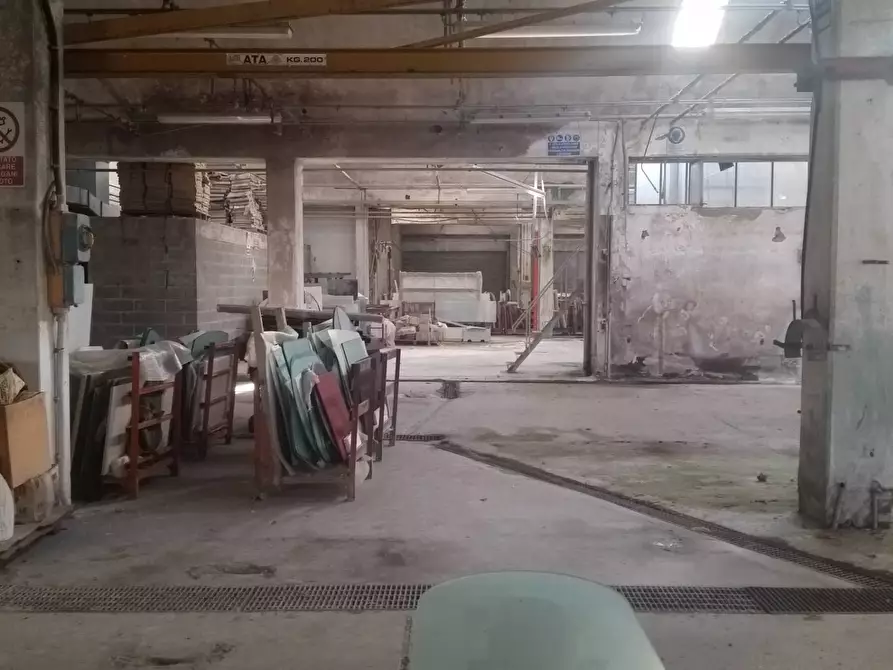 Immagine 6 di Capannone industriale in affitto  in via valdera a Ponsacco