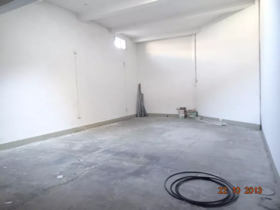 Immagine 5 di Attività commerciale in affitto  in Viale Agostino Marti a Lucca