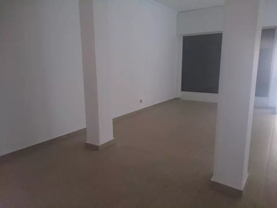 Immagine 10 di Attività commerciale in affitto  in Via Borgo Stretto a Pisa