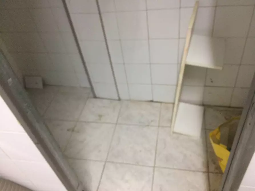 Immagine 3 di Attività commerciale in affitto  in Piazza Chiara Gambacorti a Pisa