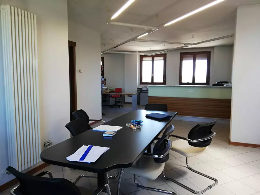 Immagine 6 di Ufficio in affitto  in via raffaello a Santa Croce Sull'arno