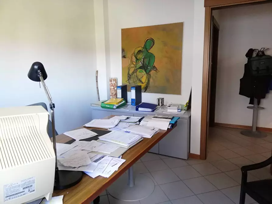 Immagine 8 di Ufficio in affitto  in via raffaello a Santa Croce Sull'arno