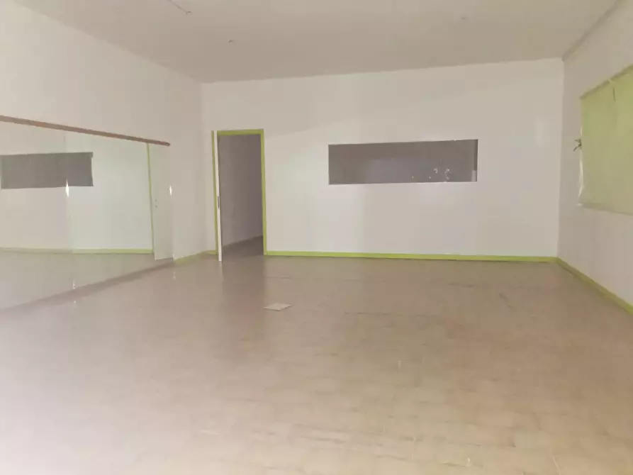 Immagine 7 di Attività commerciale in affitto  in via Tosco Romagnola a Calcinaia