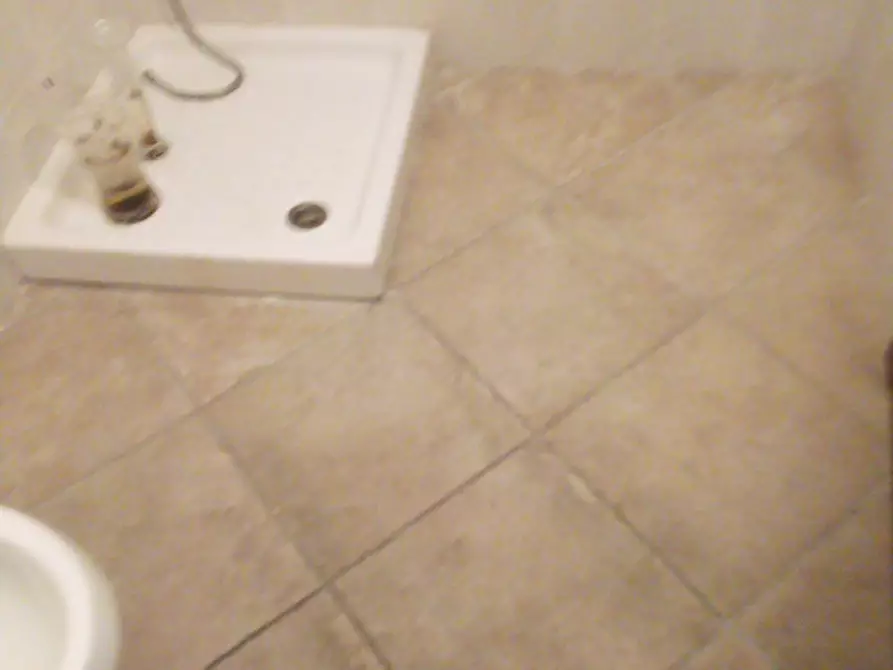 Immagine 15 di Ufficio in affitto  in Via Gian Battista Guarini a Livorno