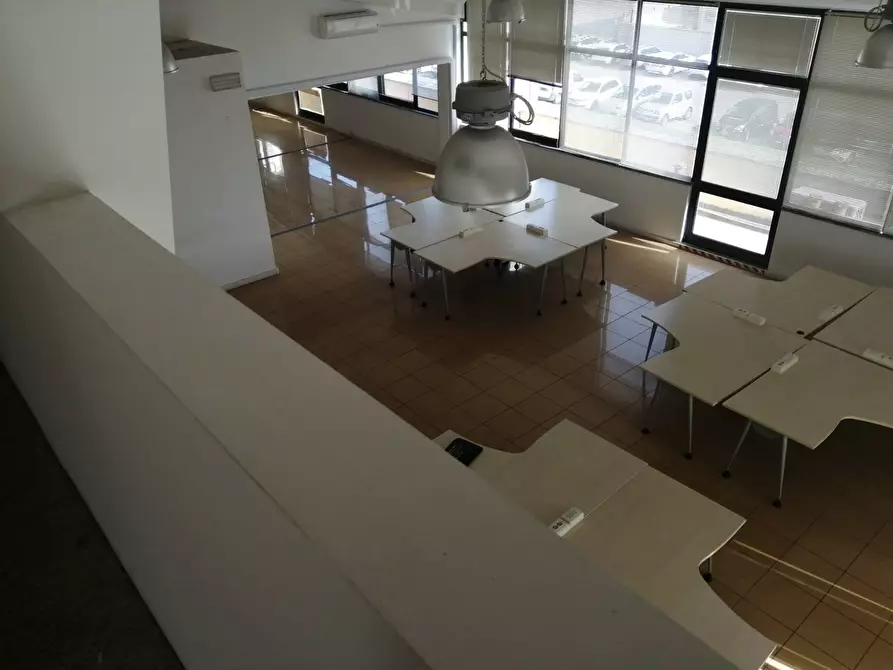Immagine 15 di Ufficio in affitto  in via praga a Ponsacco