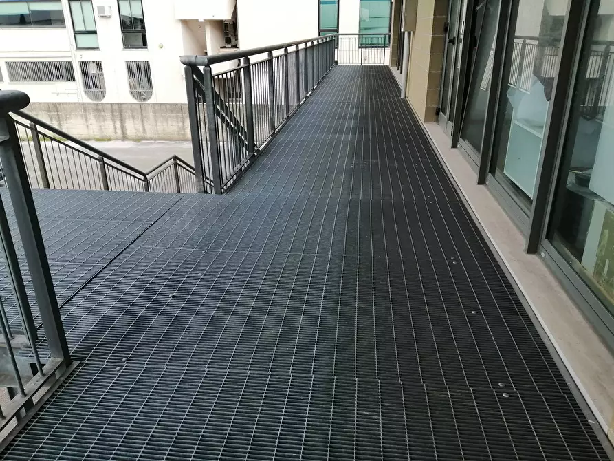 Immagine 12 di Attività commerciale in affitto  in via livornese est a Casciana Terme Lari