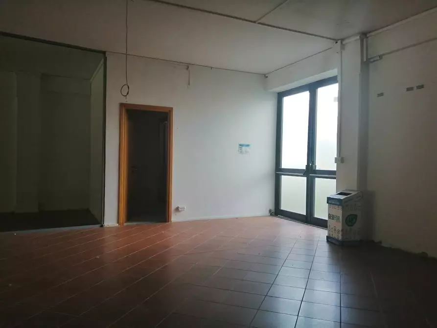 Immagine 11 di Attività commerciale in affitto  in via livornese est a Casciana Terme Lari