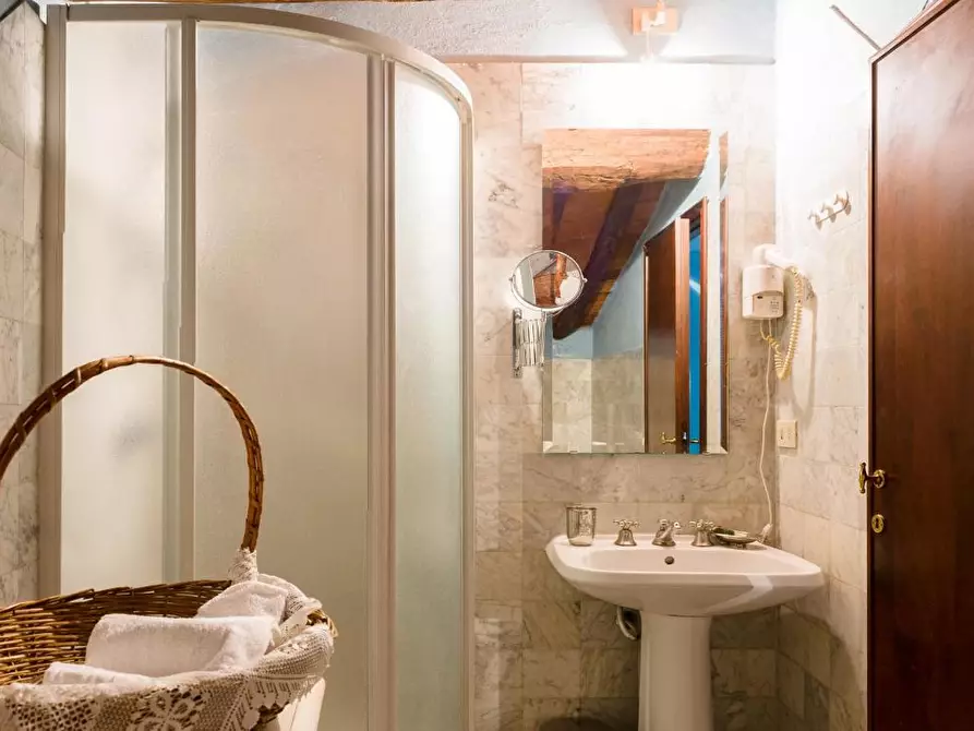 Immagine 10 di Appartamento in affitto  in San Cassiano a Lucca