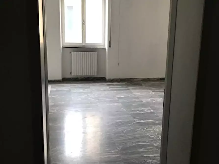 Immagine 5 di Ufficio in affitto  in Via Roma a Livorno