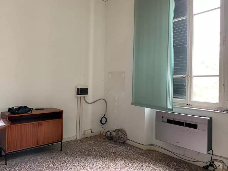 Immagine 16 di Ufficio in affitto  in via della stazione a Lucca