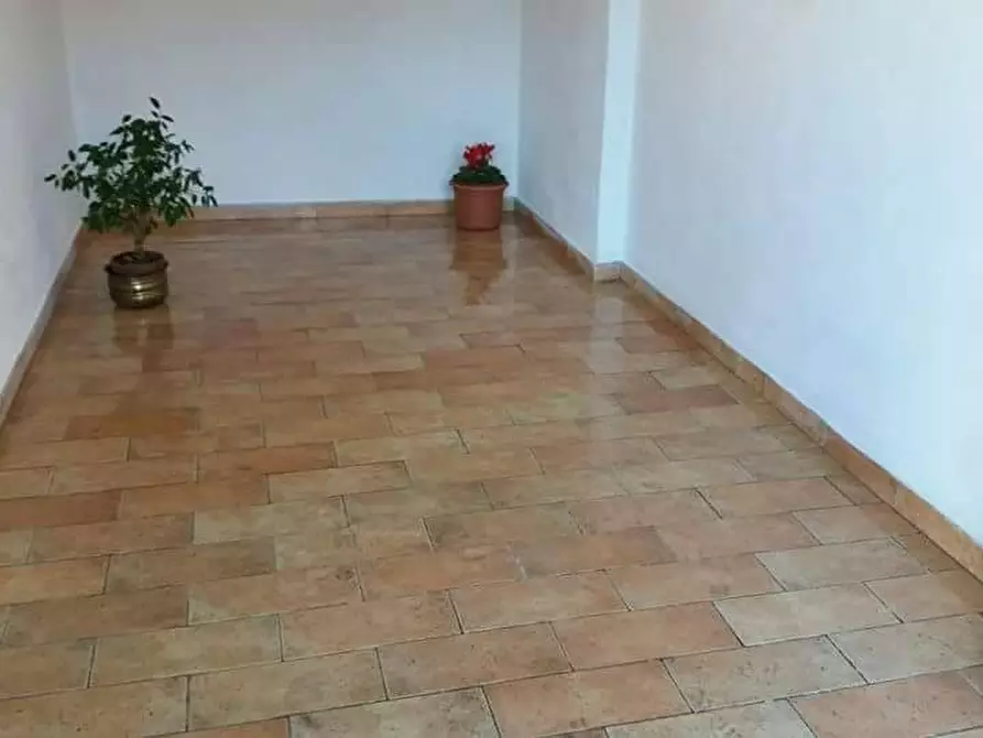 Immagine 10 di Box auto in affitto  in Via Ugo Foscolo a Pisa