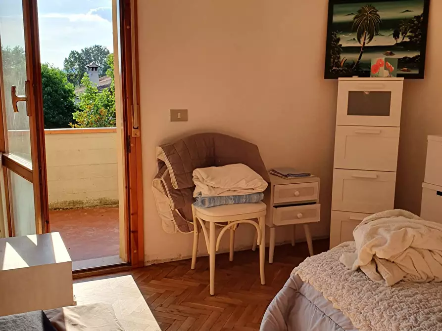 Immagine 9 di Camera in affitto  in Via Vincenzo Consani a Lucca