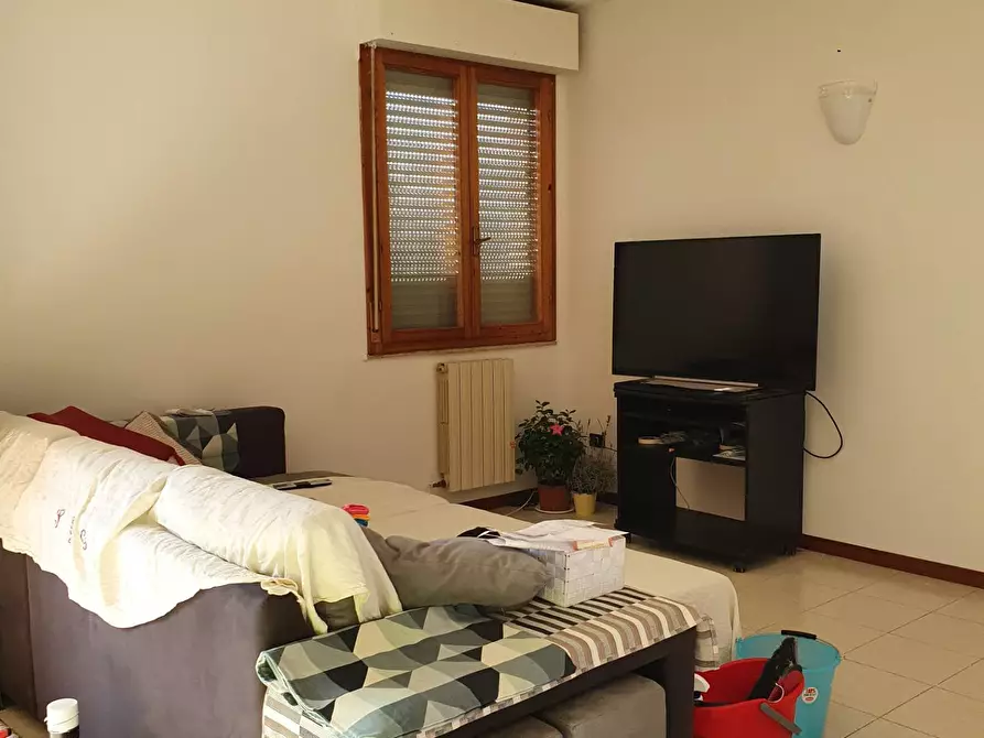 Immagine 2 di Camera in affitto  in Via Vincenzo Consani a Lucca