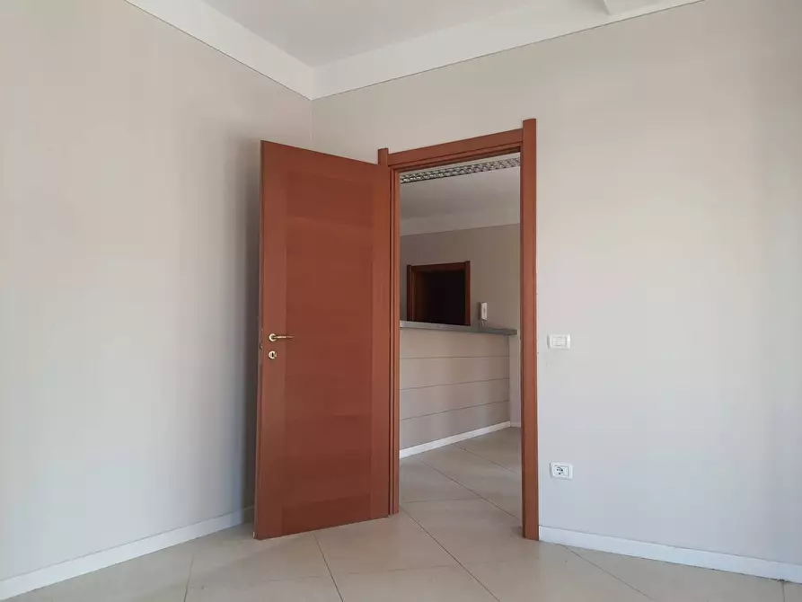 Immagine 3 di Attività commerciale in affitto  in Via Luigi Calvani a Castelfranco Di Sotto