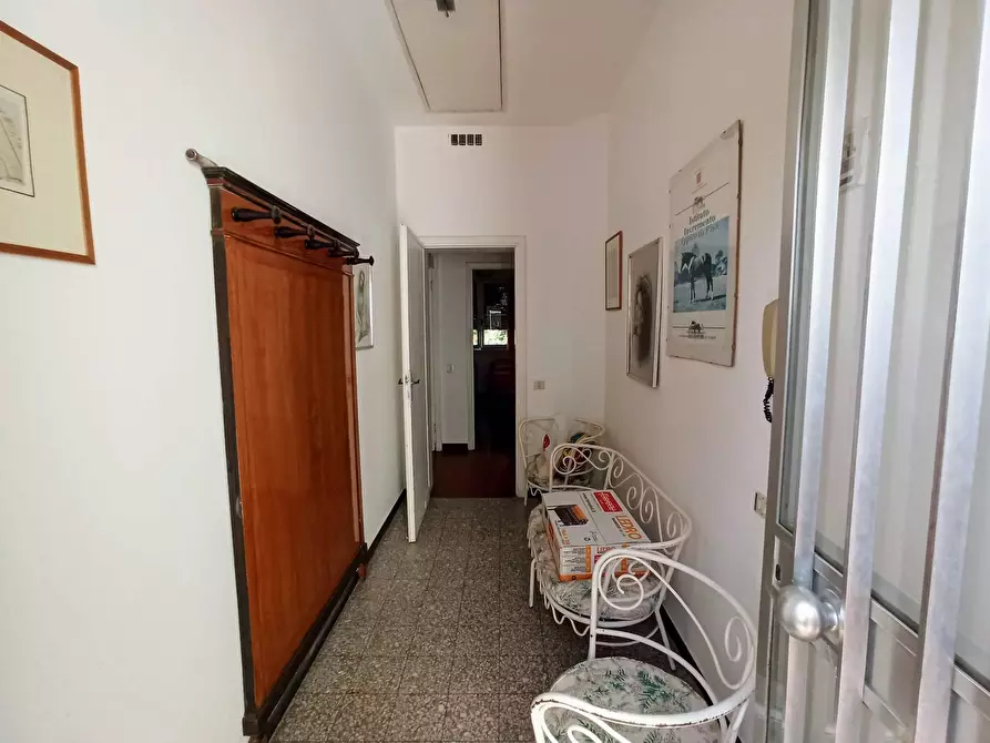 Immagine 10 di Appartamento in affitto  in via capelvenere a Pisa