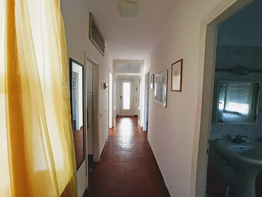 Immagine 4 di Appartamento in affitto  in via capelvenere a Pisa