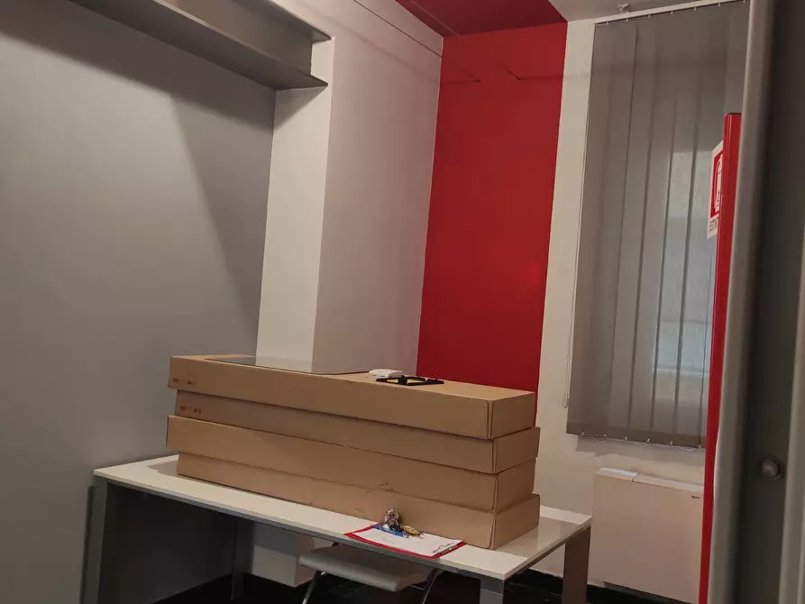 Immagine 2 di Ufficio in affitto  in Via Tiglio a Capannori