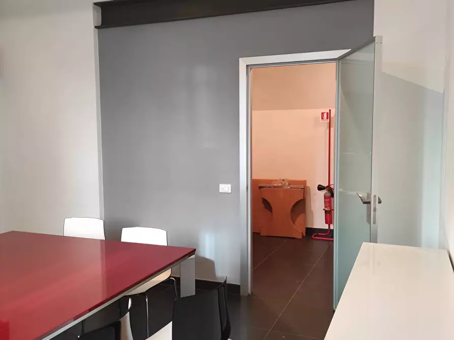 Immagine 6 di Ufficio in affitto  in Via Tiglio a Capannori