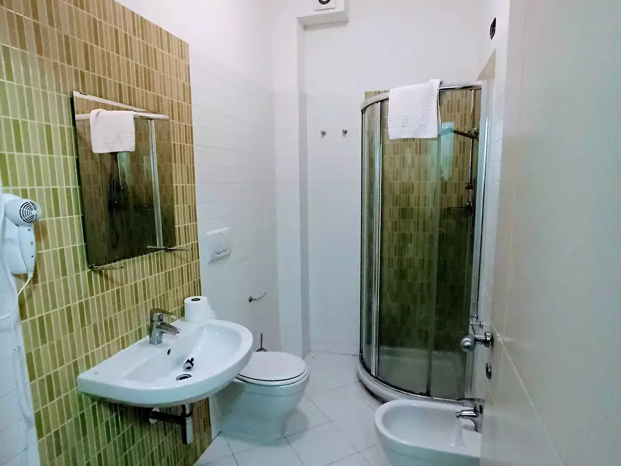 Immagine 9 di Appartamento in affitto  in Viale Del Tirreno a Pisa