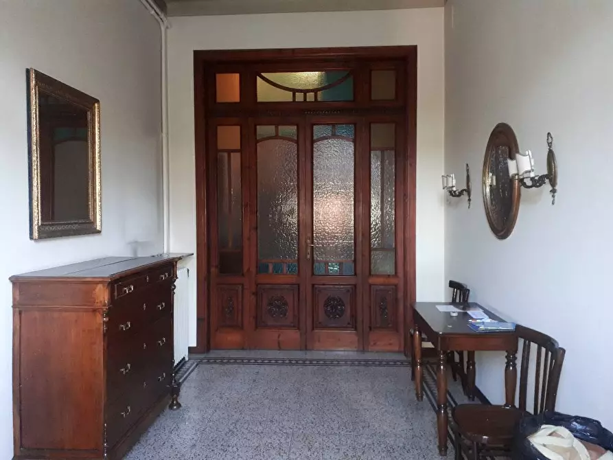 Immagine 2 di Casa indipendente in affitto  in Via Sercambi a Lucca