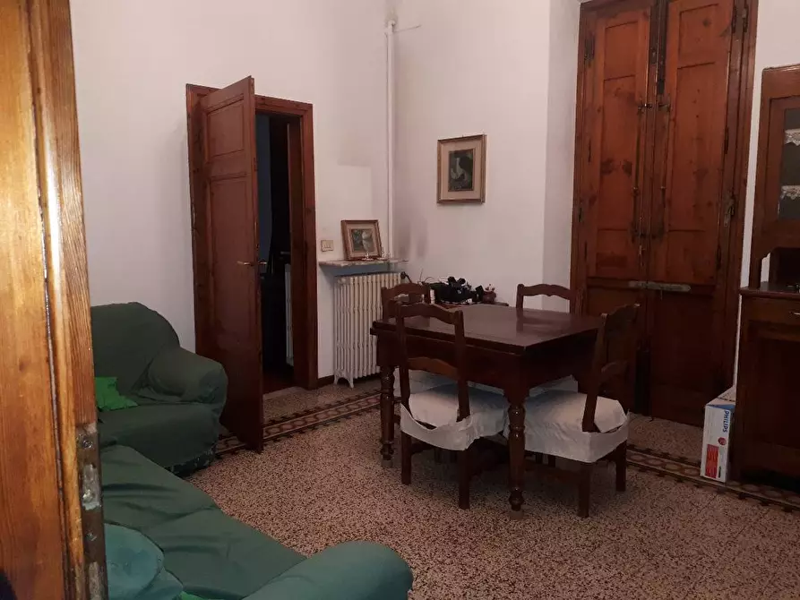 Immagine 4 di Casa indipendente in affitto  in Via Sercambi a Lucca