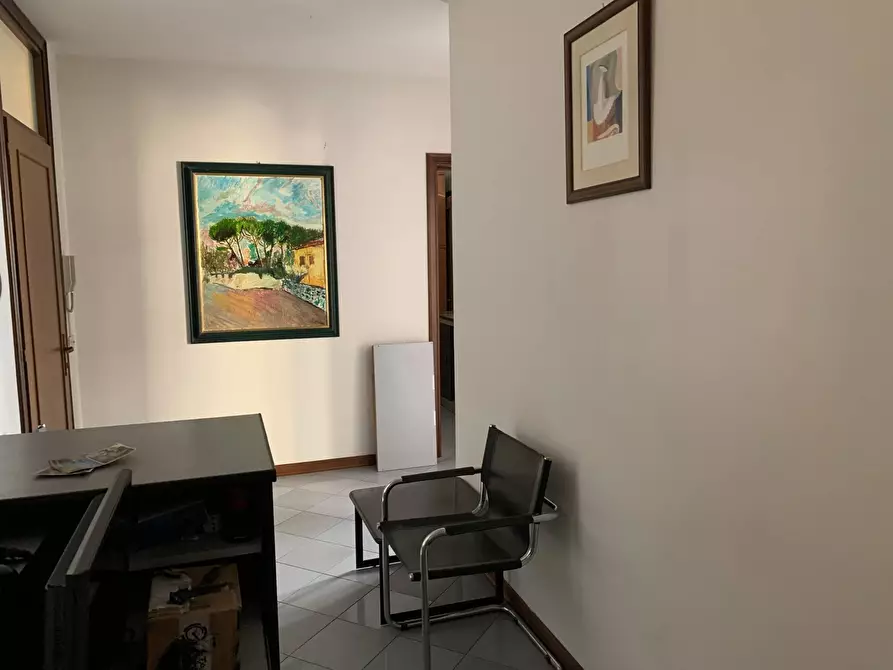 Immagine 5 di Ufficio in affitto  in Via Fratelli Rosselli a Lucca
