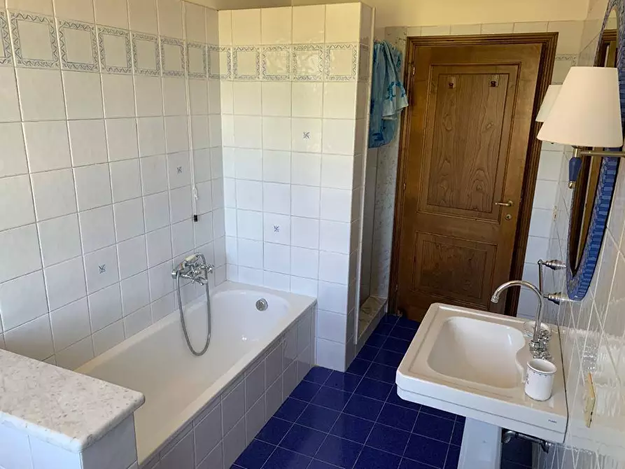 Immagine 18 di Casa indipendente in affitto  in via arginvecchio nord a Camaiore