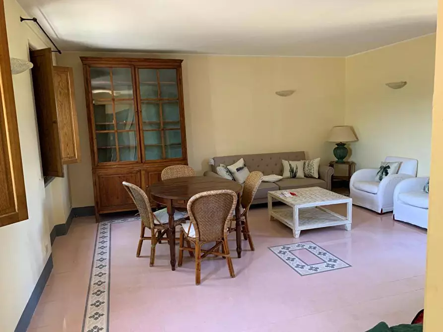 Immagine 2 di Casa indipendente in affitto  in via arginvecchio nord a Camaiore