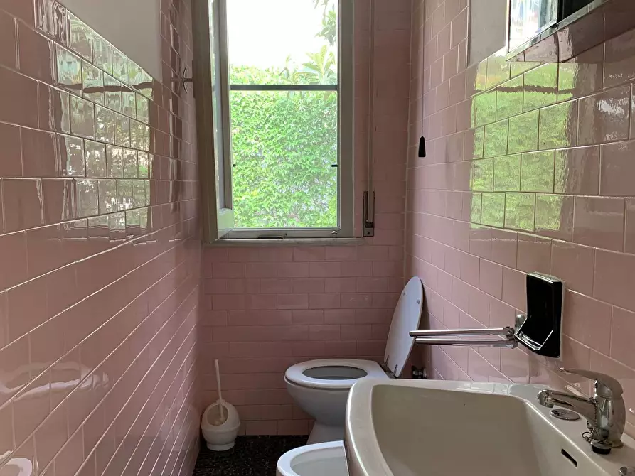 Immagine 8 di Appartamento in affitto  in Via Galileo Galilei a Viareggio