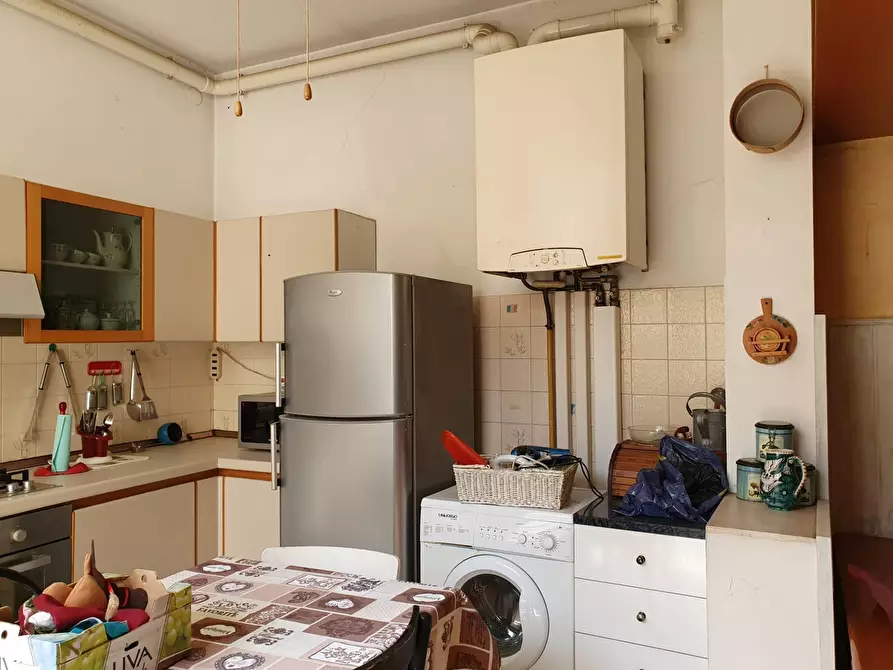 Immagine 5 di Appartamento in vendita  in Via Trieste a Montecatini Terme