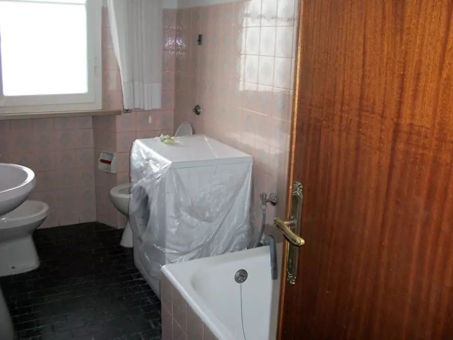 Immagine 16 di Appartamento in vendita  in Via Di Gello a Pisa