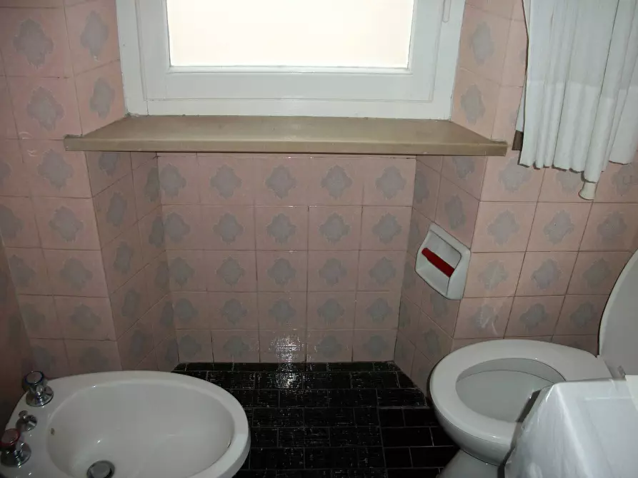 Immagine 17 di Appartamento in vendita  in Via Di Gello a Pisa