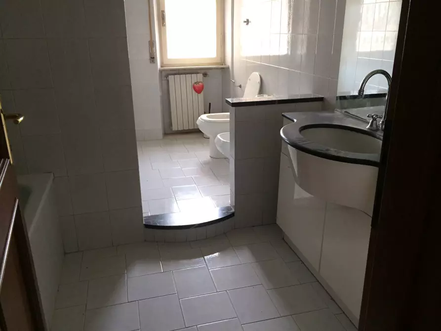 Immagine 11 di Appartamento in vendita  in via 24 maggio a Pisa