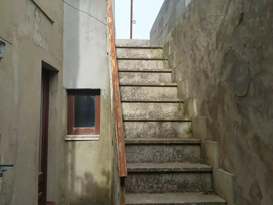 Immagine 11 di Casa indipendente in vendita  in via roma a Aidone