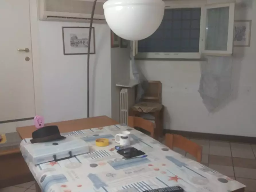 Immagine 5 di Appartamento in vendita  in viale Regina Margherita a Viareggio