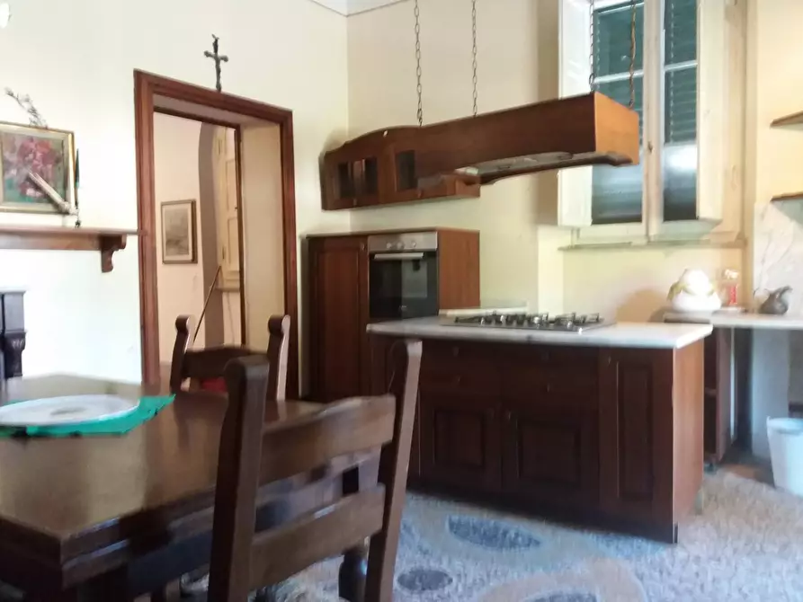 Immagine 4 di Casa indipendente in vendita  in via statale abetone a San Giuliano Terme