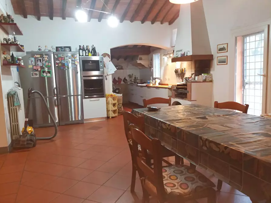 Immagine 1 di Casa indipendente in vendita  in via statale abetone a San Giuliano Terme